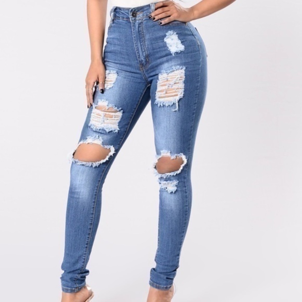 Fashion Nova Say Yes To Distress Jeans - Picture 1 of 11